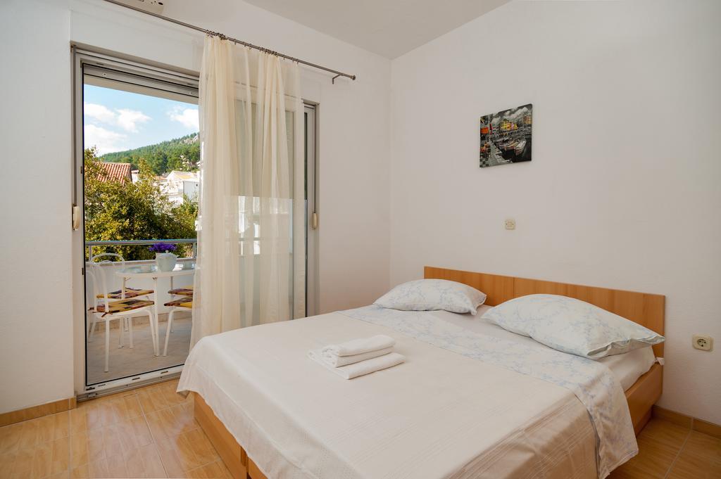 House Marta Apartment Baska Voda Ruang foto