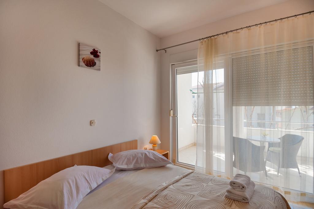 House Marta Apartment Baska Voda Ruang foto