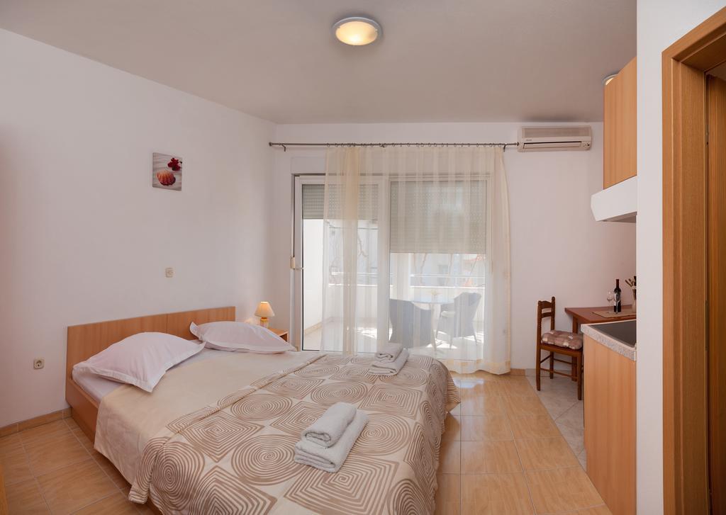 House Marta Apartment Baska Voda Ruang foto