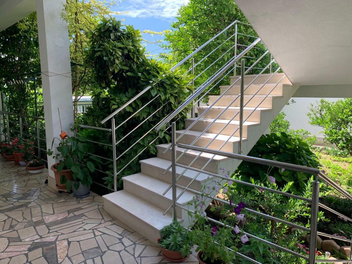 House Marta Apartment Baska Voda Bagian luar foto
